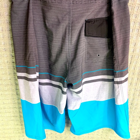 Mens Academy Board shorts Swim Trunks Sz 38 Large. - Picture 2 of 5